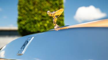 Rolls-Royce Spectre Bailey - front badge