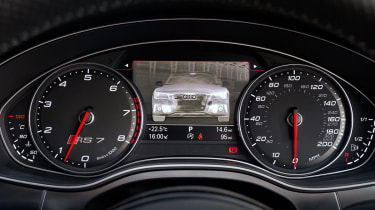 Audi RS7 2013 dials