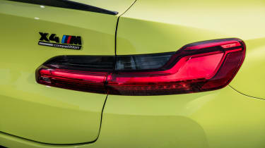 BMW X4 Competition - rear lights