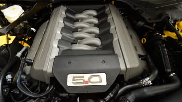 Ford Mustang - engine