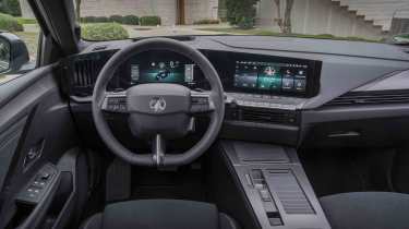 Vauxhall Astra Sports Tourer - dashboard