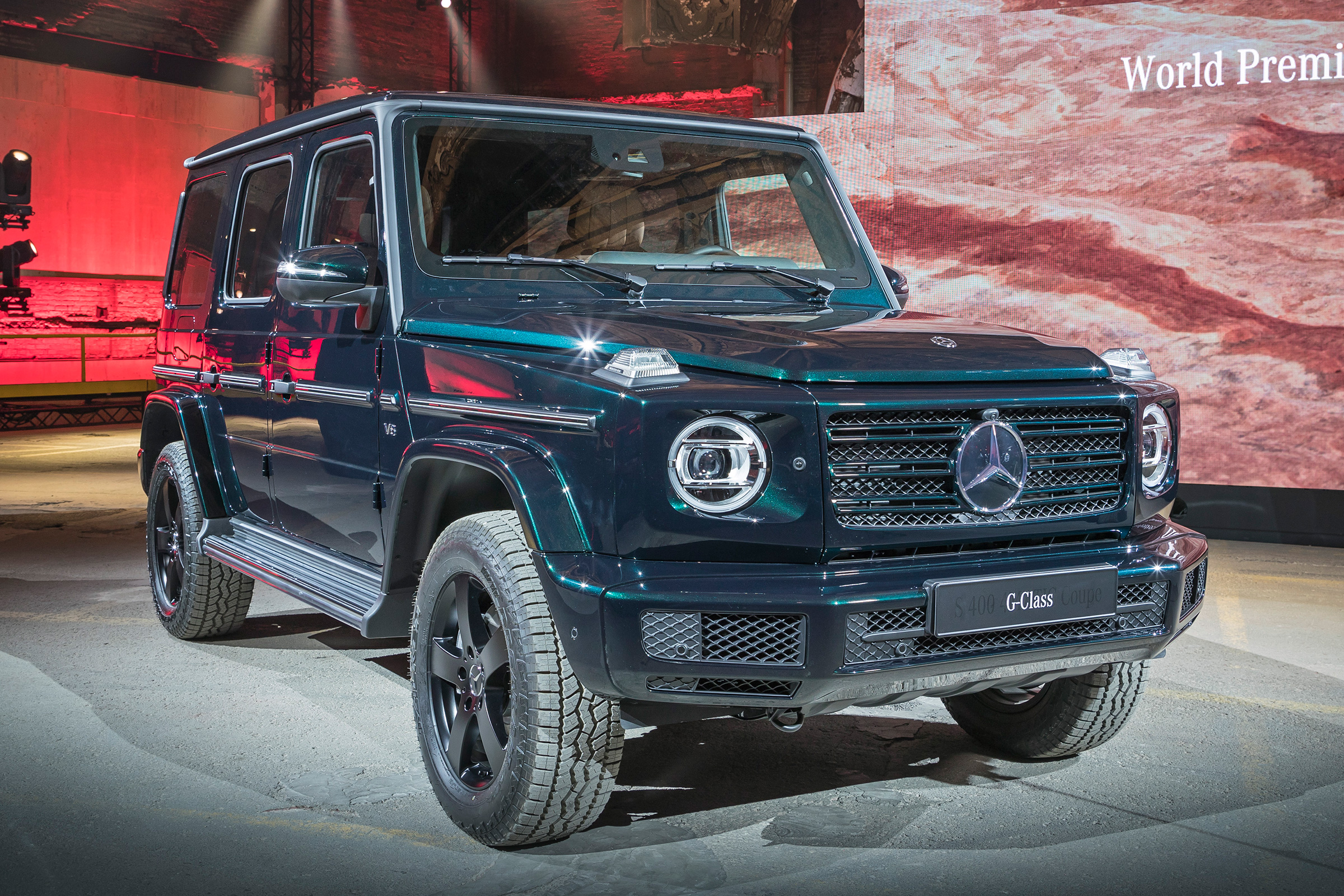 New 2018 Mercedes G-Class: SUV revealed with mix of old 