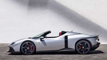 Ferrari 849 Testarossa Spider - roof open