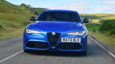 Alfa Romeo Giulia Quadrifoglio - full front 