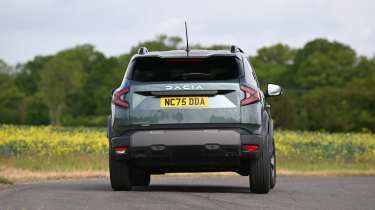 Dacia Duster Hybrid - rear cornering