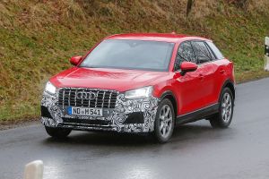 Audi SQ2 - red spied front/side