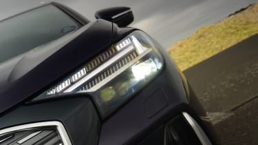 Audi Q4 e-tron - headlight