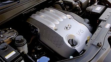 Hyundai Santa Fe engine