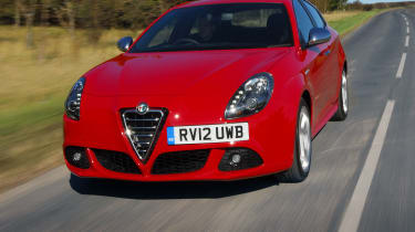 Alfa Romeo Giulietta TCT front tracking