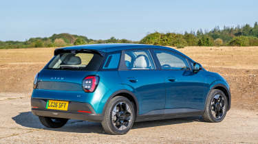Aion UT - rear static