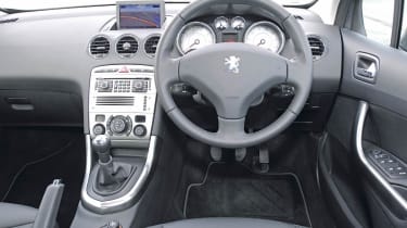 Peugeot cockpit
