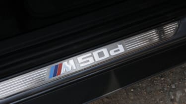 BMW X5 M50d badge