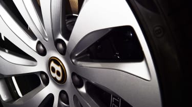 Bentley Flying Spur - studio wheel detail