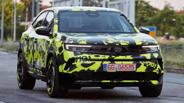 Vauxhall Mokka GSE - front tracking