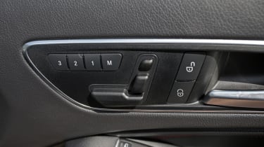 Used Mercedes GLA - seat controls