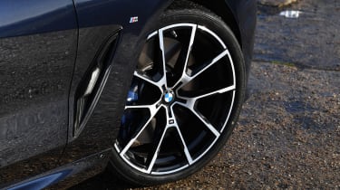 BMW 8 Series - wheel