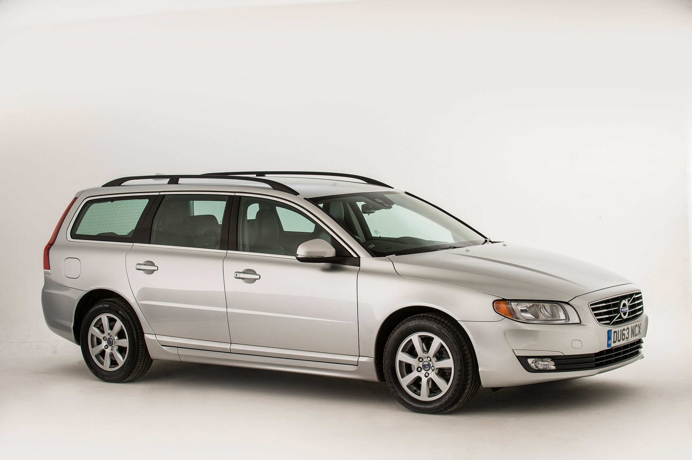 Used Volvo V70 review Auto Express