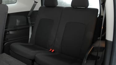 Chevrolet Orlando rear seats