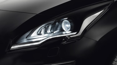 Peugeot 3008 headlight