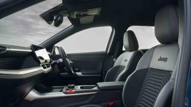 Jeep Compass - front seats