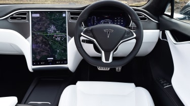 Tesla Model S - dash
