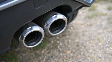 Hyundai Kona Hybrid - exhaust tips