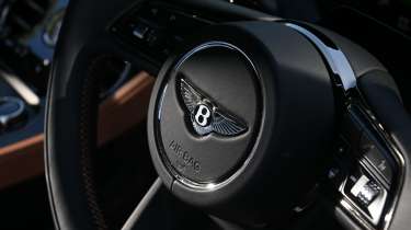 Bentley Continental GT S - steering wheel
