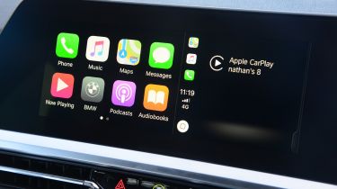 BMW 3 Series - Apple CarPlay