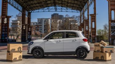 Leapmotor T03 LCV - side static