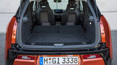 BMW i3 hatchback 2013 boot