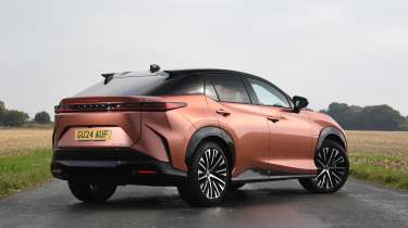 Lexus RZ - rear static