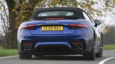 Maserati GranCabrio Trofeo - rear cornering