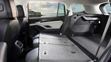 Volkswagen Tayron - rear seats down