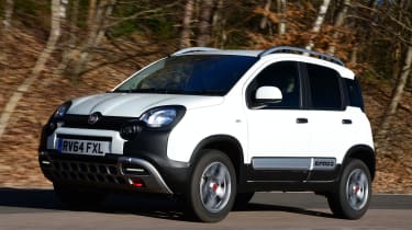 Fiat Panda Cross - front tracking