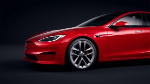 Tesla Model S Plaid - front