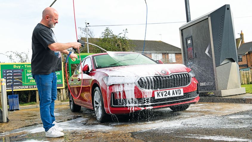 You can still have a clean car in a hosepipe ban, here’s how…