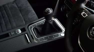 Volkswagen Passat - gear lever