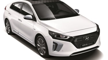 Hyundai Ioniq - official front quarter 2