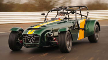 Caterham R600 front tracking