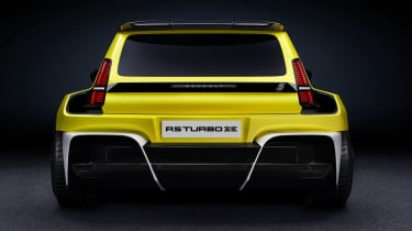 Renault 5 Turbo 3E - full rear