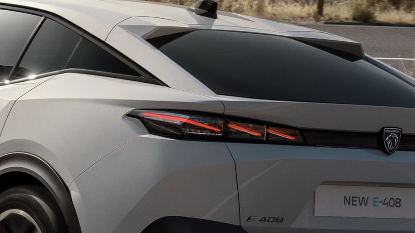 Peugeot%20E-408%20teaser_ko9xr2.jpg