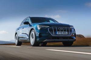 Audi e-tron - front action Audi e-tron - front action