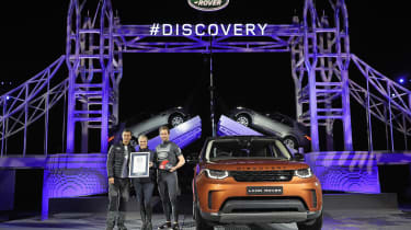 New Land Rover Discovery launch event with LEGO - pictures 