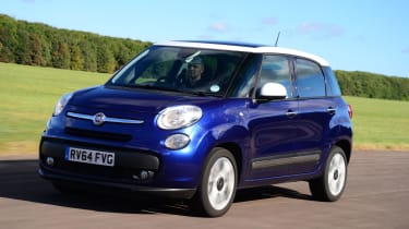 Fiat 500L front tracking