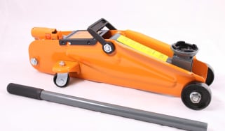 RAC 2 Tonne Trolley Jack HP218