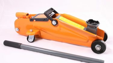 RAC 2 Tonne Trolley Jack HP218