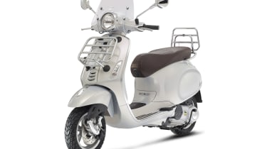 Best 125cc bikes - Vespa Primavera
