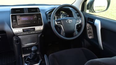 Toyota Land Cruiser Utility Commercial - interior