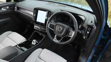 Volvo EX40 - interior 