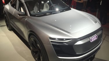 Audi e-tron Sportback concept - front static